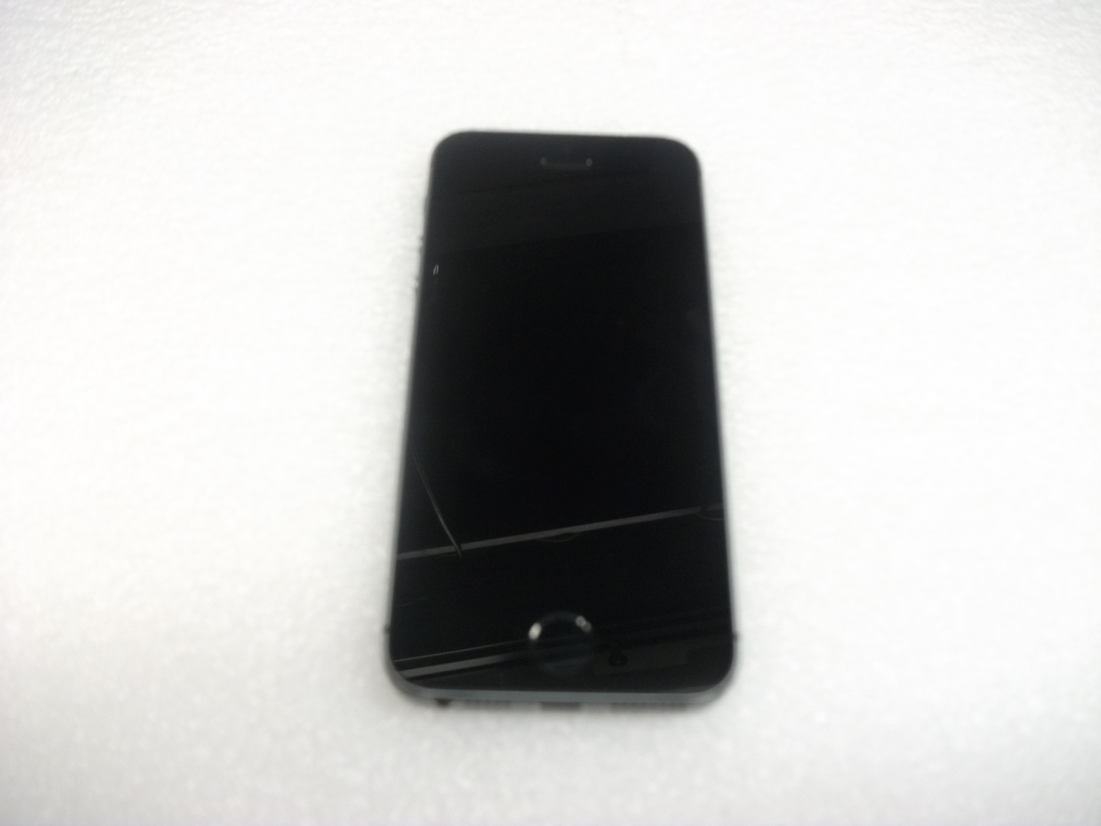mResell.es  Comprar  iPhone  iPhone 5s 16GB Gris libre!