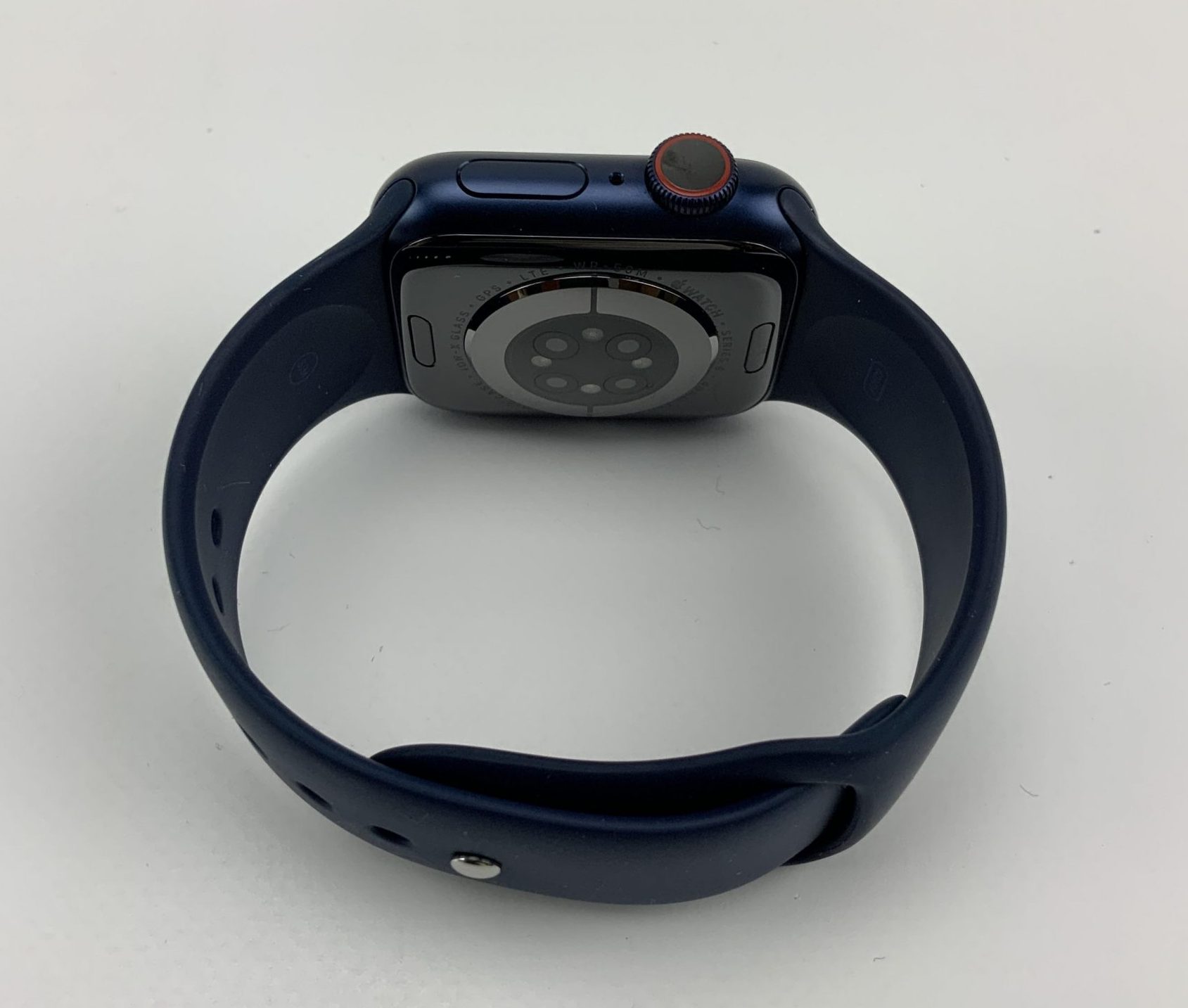 Watch Series 6 Aluminum Cellular (40mm), Blue, image 2